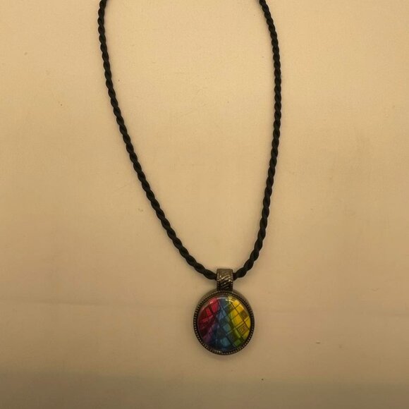 EUC Magnabilities Pendant Necklace on Black Braided Cord - Picture 3 of 8